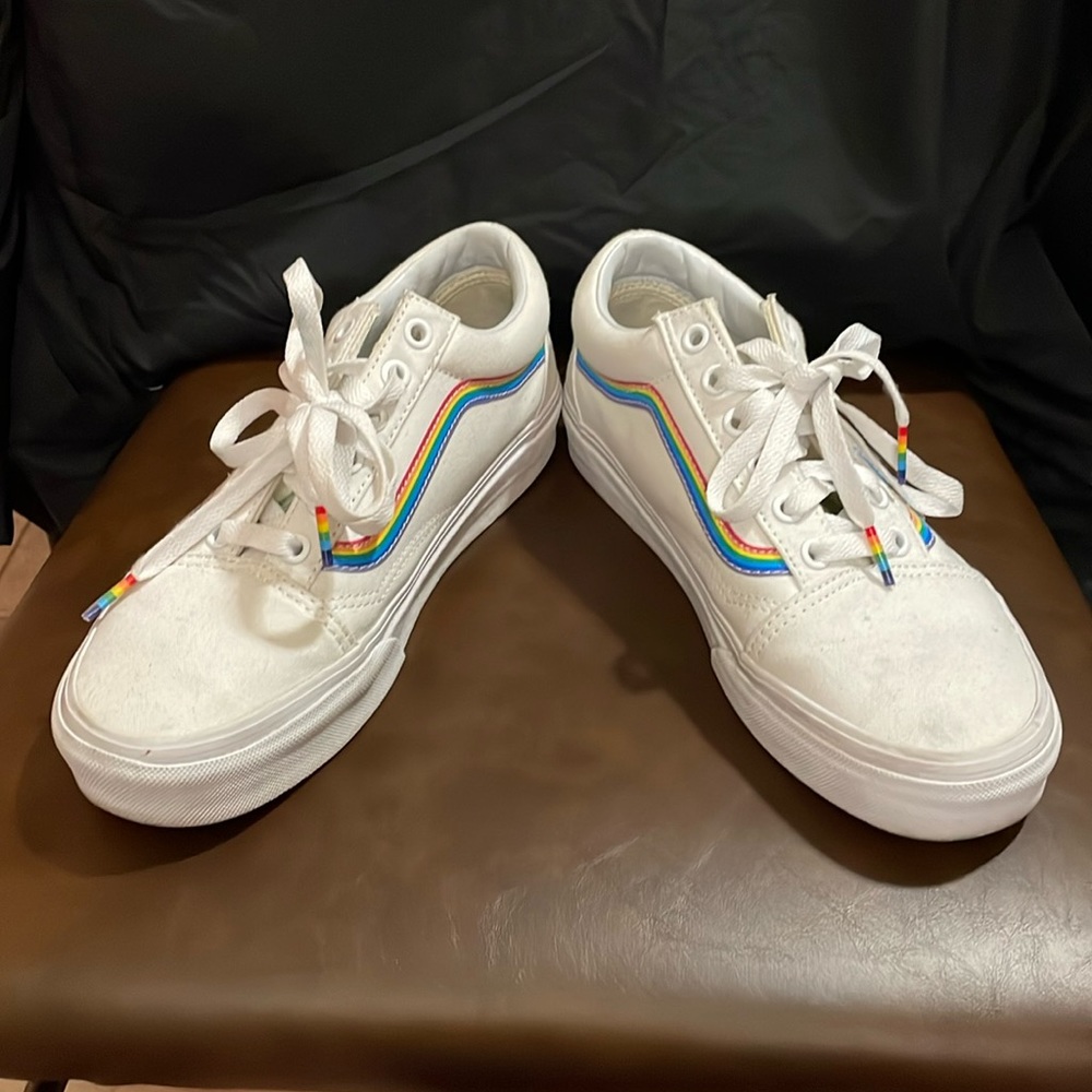 Vans Old Skool Pride edition Size 7.5w